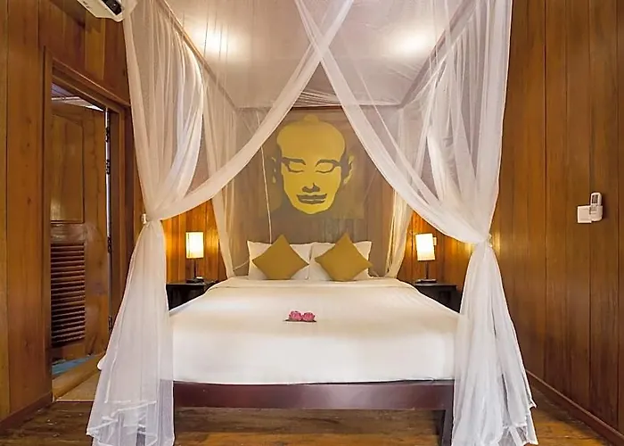 Wat Bo House Hotel