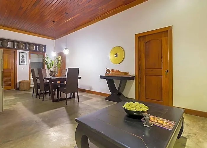 Wat Bo House Hotel